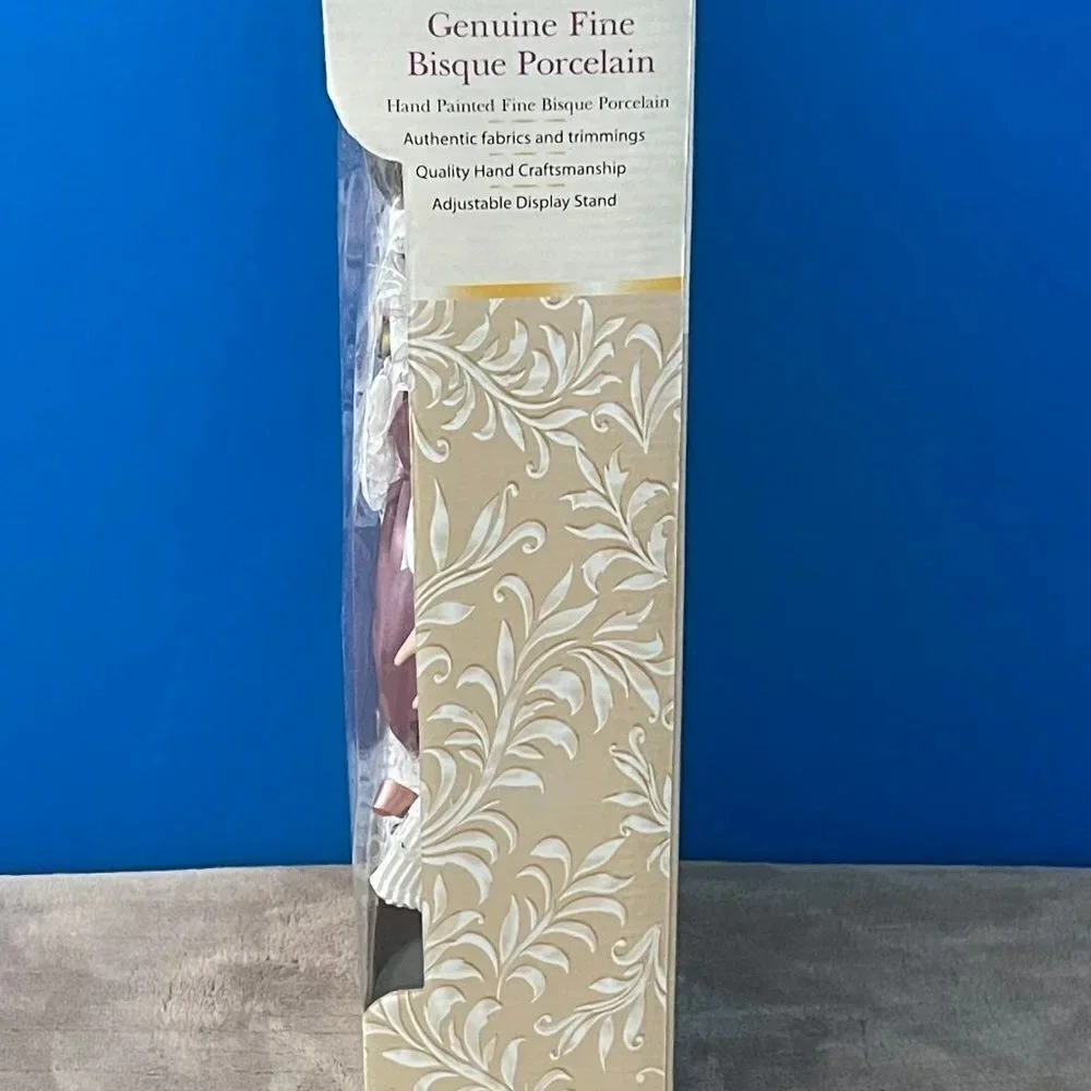 NWT SOFT EXPRESSIONS JENNY FAITH /SPECIAL EDITION GENUINE PORCELAIN DOLL - Picture 3 of 4